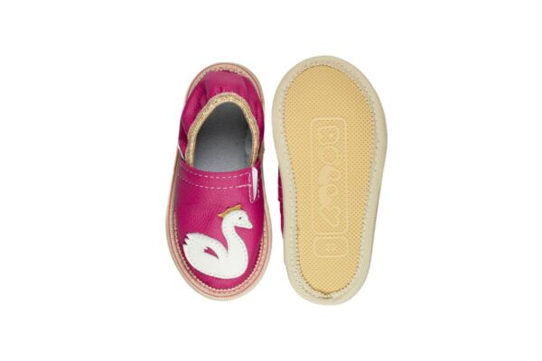 Rolly preschool slippers for daycare kindergarten toddler swan nonslip sole